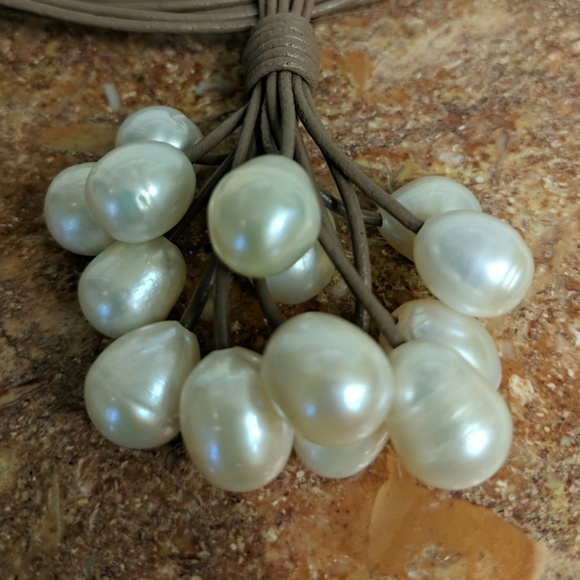 Pearl and Leather Necklace - Picture 3 of 3